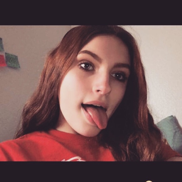 Meet your Posher, Jailyn - Picture 1 of 1